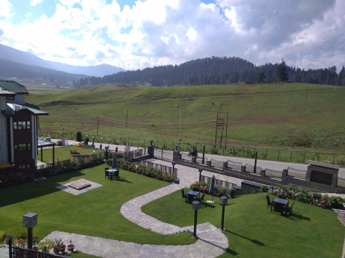 The Vintage Gulmarg Hotel Eksteriør billede