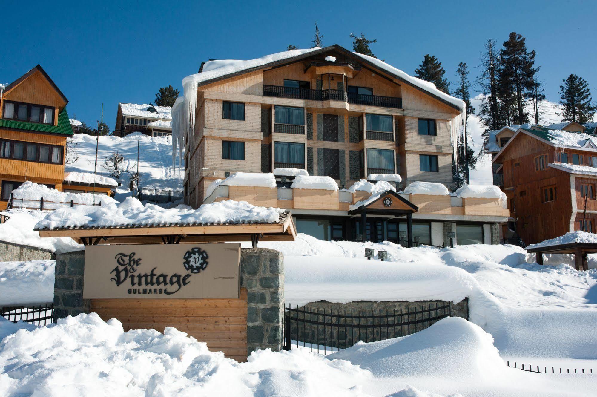 The Vintage Gulmarg Hotel Eksteriør billede