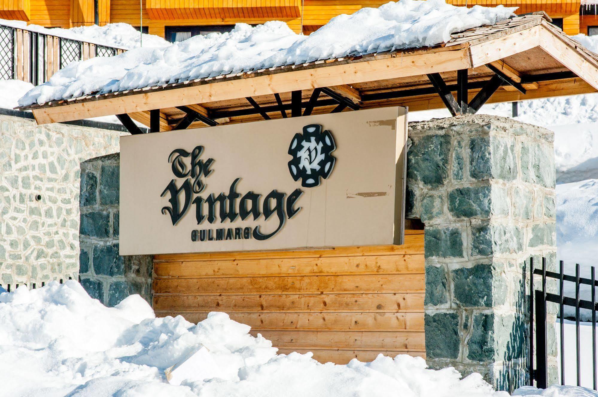 The Vintage Gulmarg Hotel Eksteriør billede
